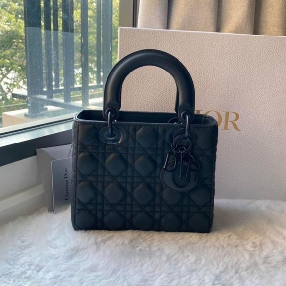 LADY DIOR Small - Picture 1 of 1